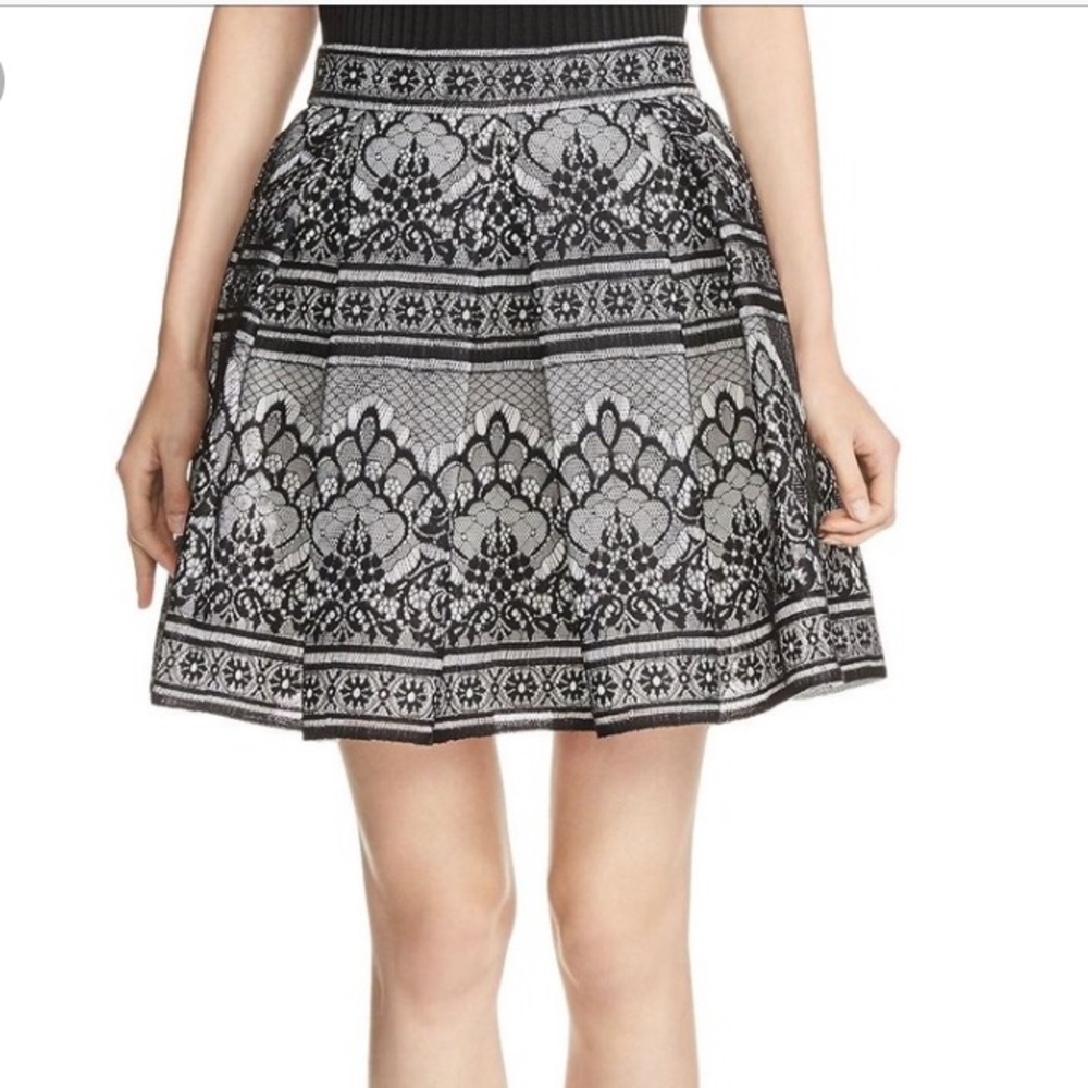 Maje Jour Black Lace Skirt w Pockets Sz 0